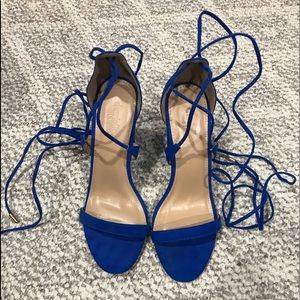 Blue heels never worn